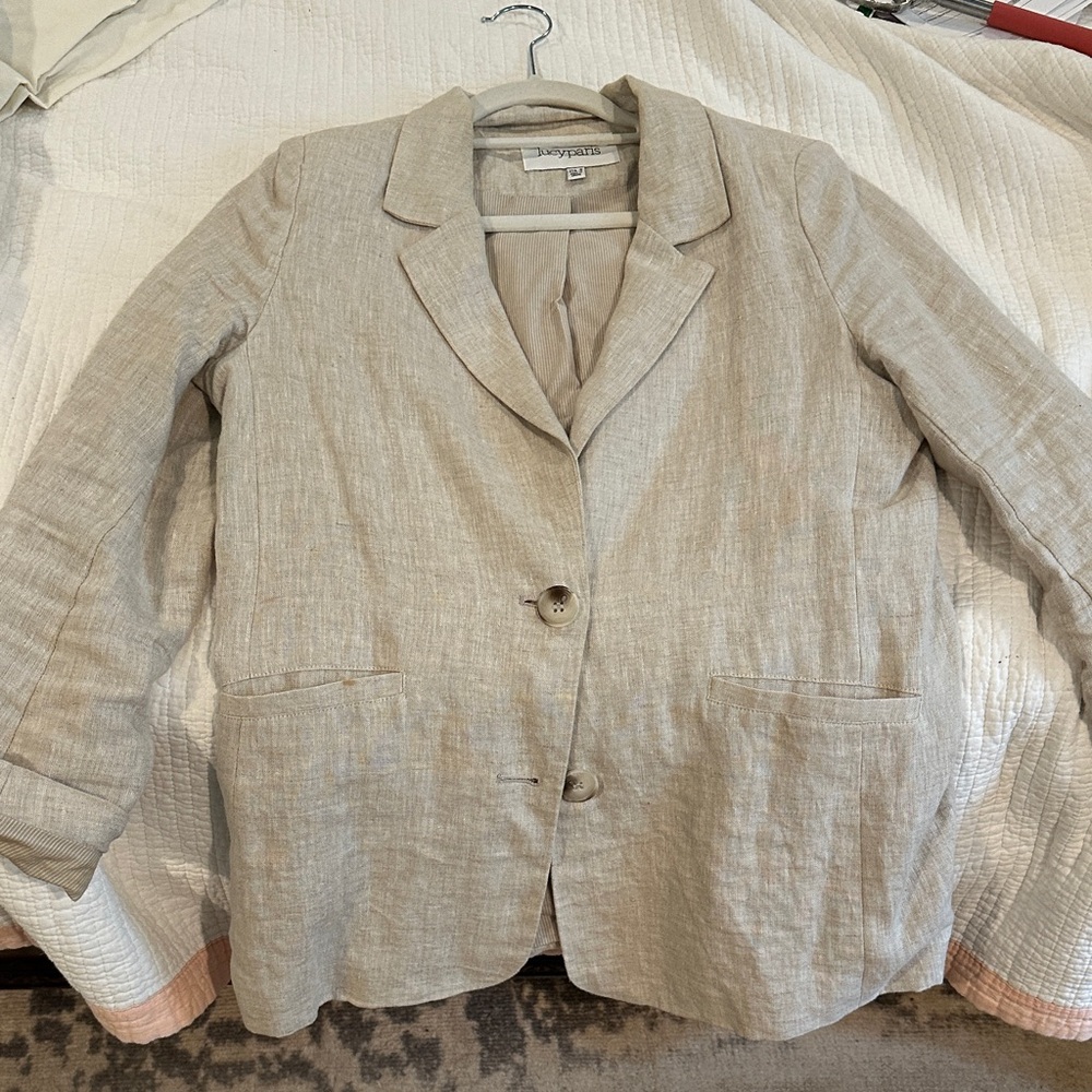 Lucy Paris Beige Women's Blazer